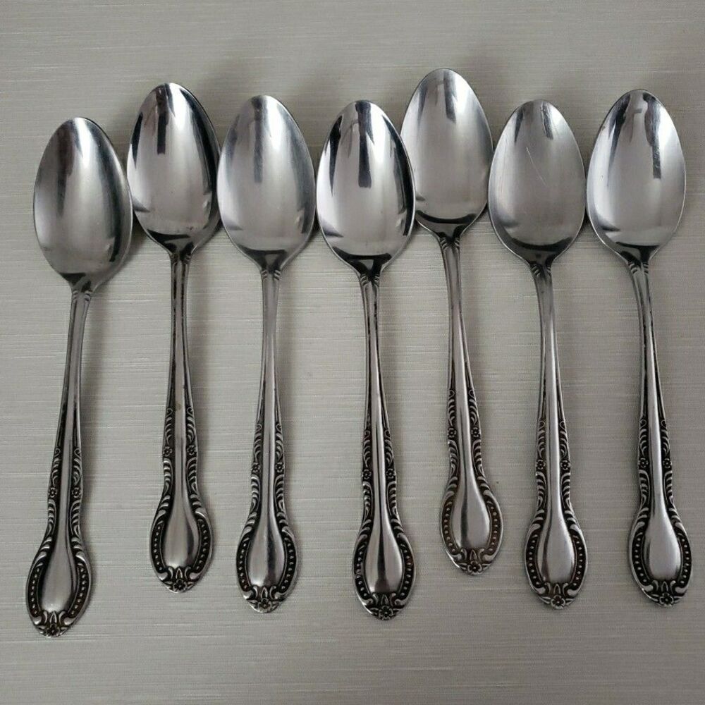 Columbia Stainless Japan 7 Dinner Spoons Flower Tip Beaded Edge Silverware VTG